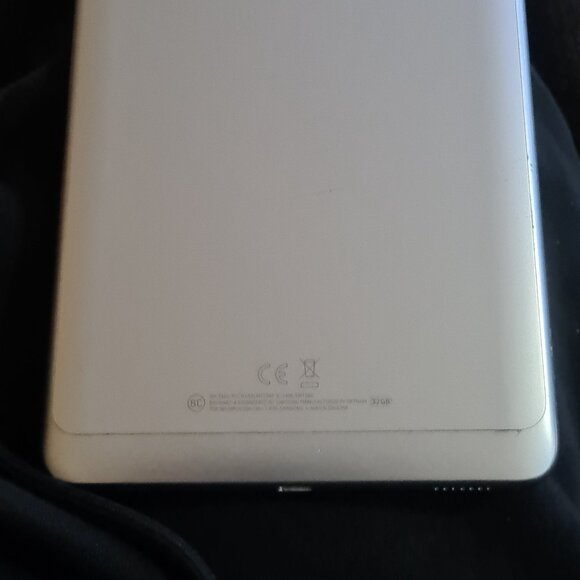 samsung tab a8 - Picture 2 of 2